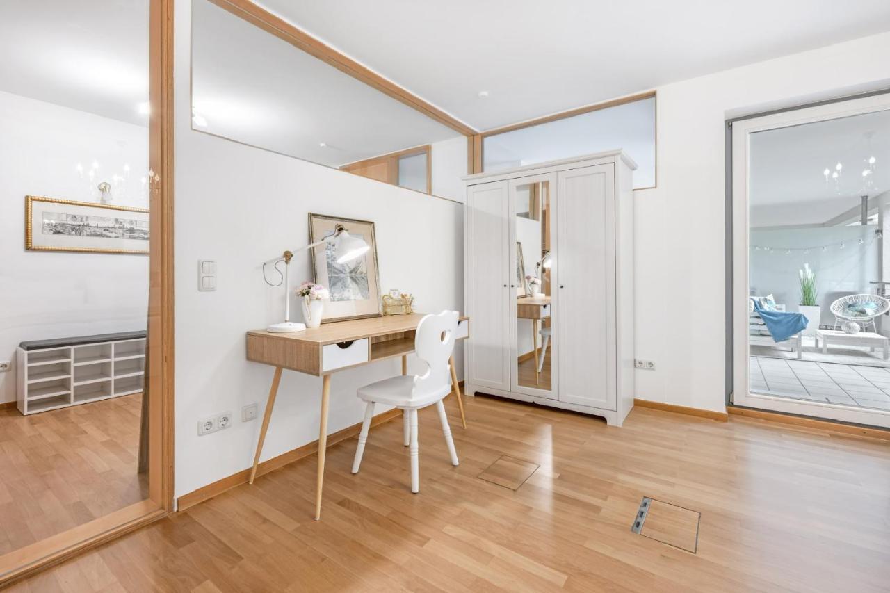 Zwei Zimmer Wohnung Im Stadtzentrum Mit Tiefgaragenplatz Мюнхен Екстериор снимка